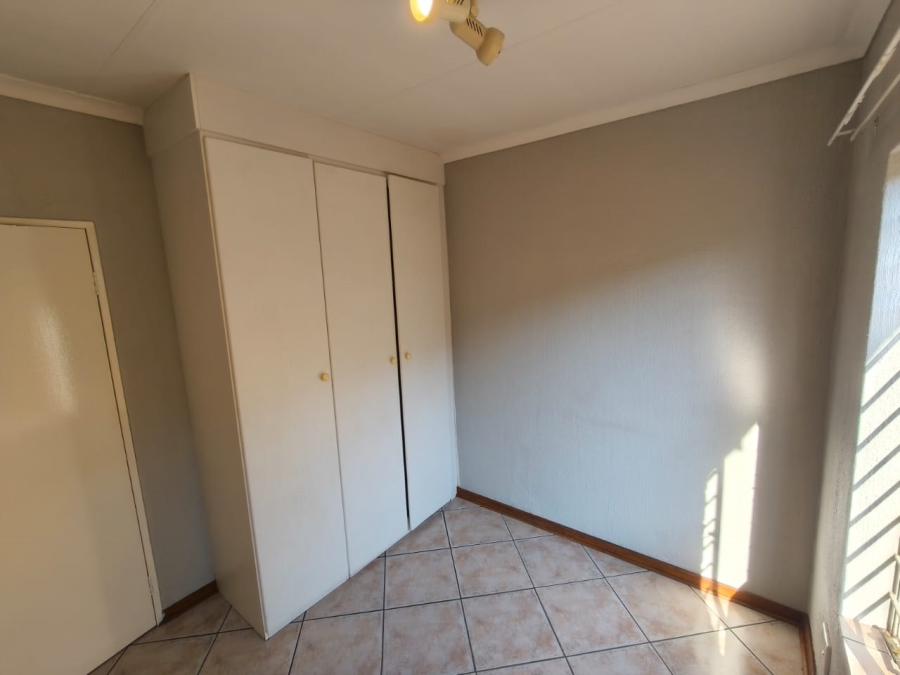 To Let 3 Bedroom Property for Rent in Cashan North West